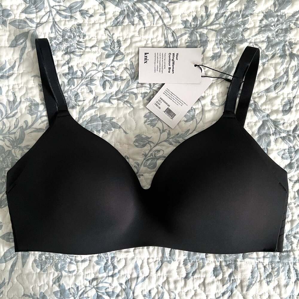NWT Knix WingWoman Wireless Contour Bra, Black